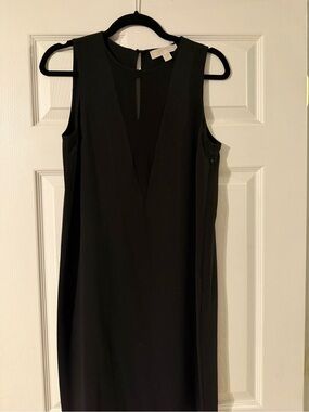 Michael Kors Black Sleeveless Dress with V-Neckline